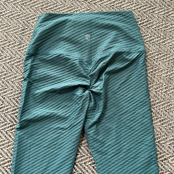 Green Born Primitive Leggings Size Large - Picture 3 of 4